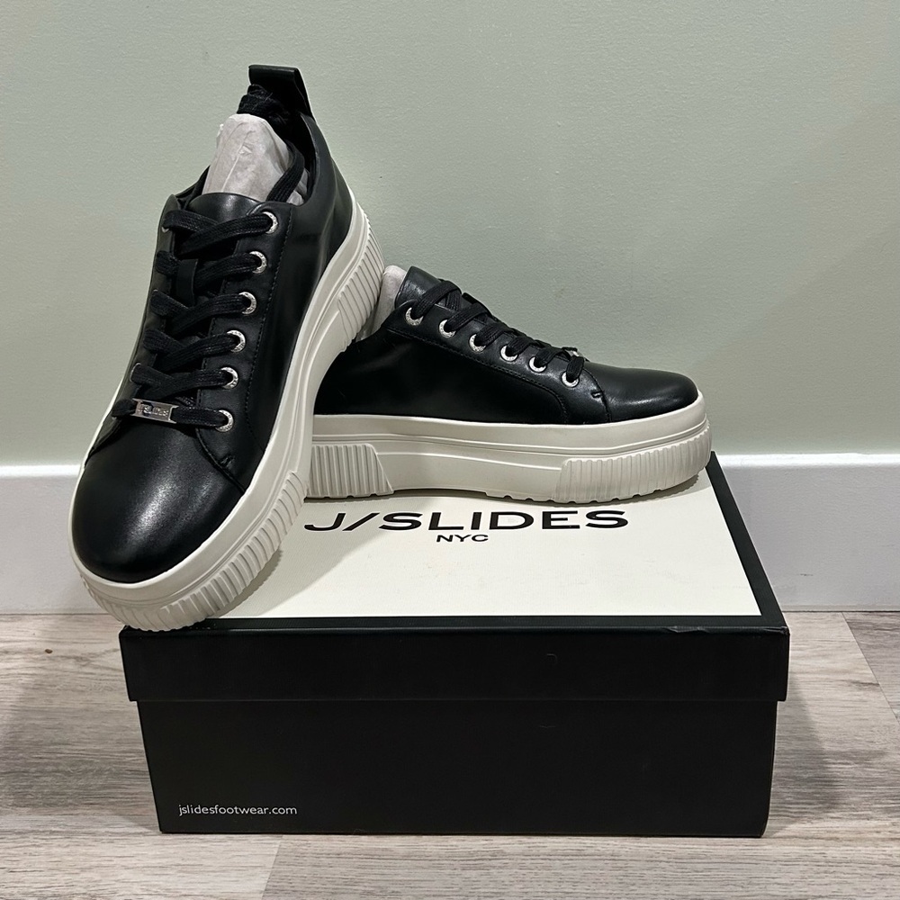 NIB J/SLIDES NYC West Black Leather Sneaker Shoes White Platform Soles Size 9M